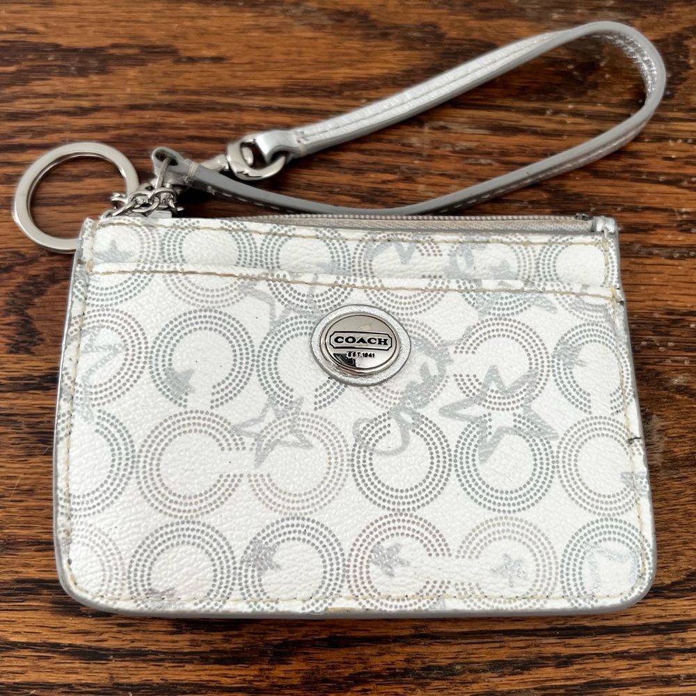 Coach Vintage Y2K Silver Gray Signature Star Print Wristlet